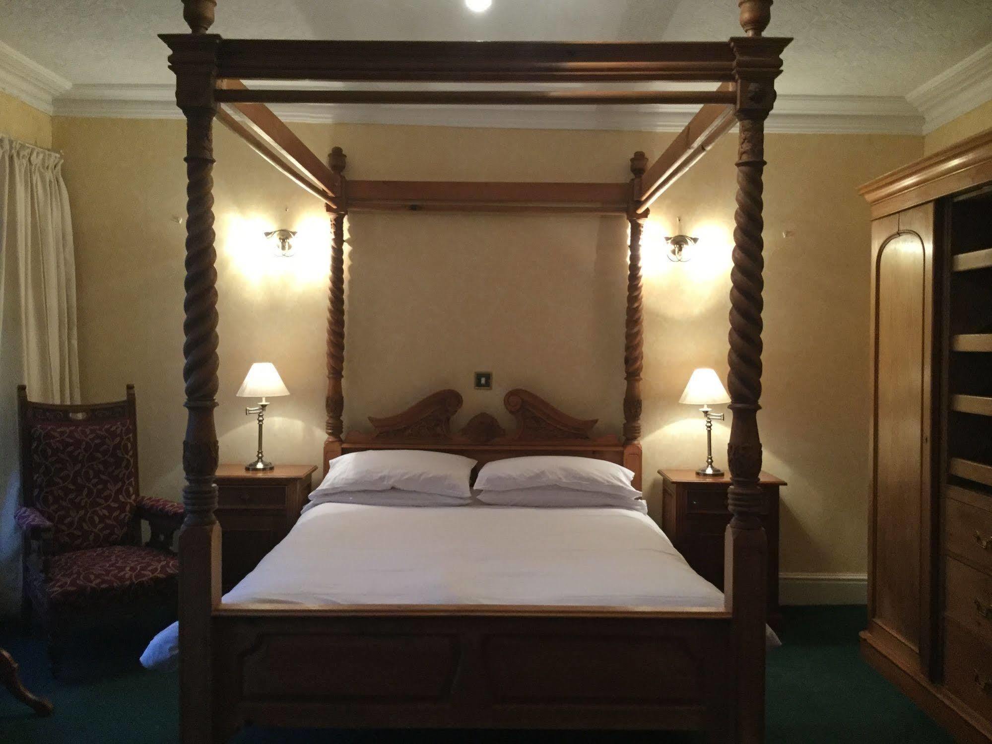 Llwyn Country House Llanelli Buitenkant foto